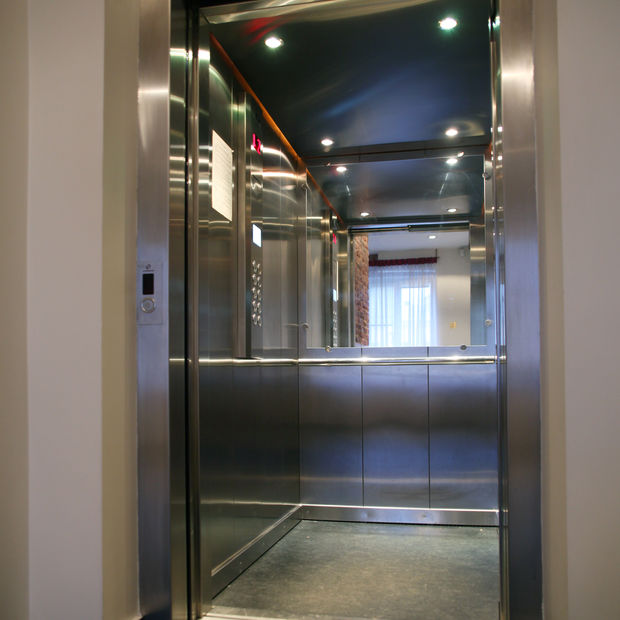 HRS KLEEMANN Lift